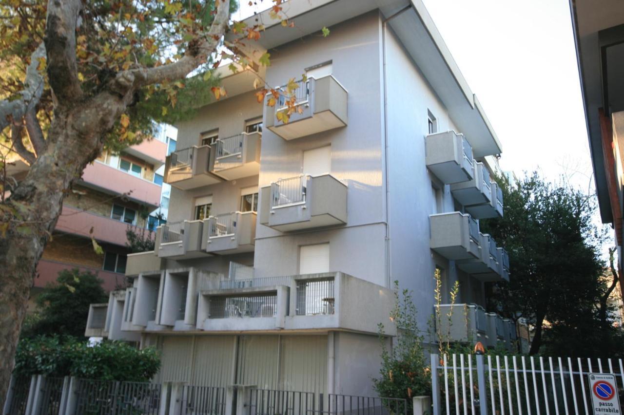 Casa Vacanze Cucciolo Rimini Buitenkant foto